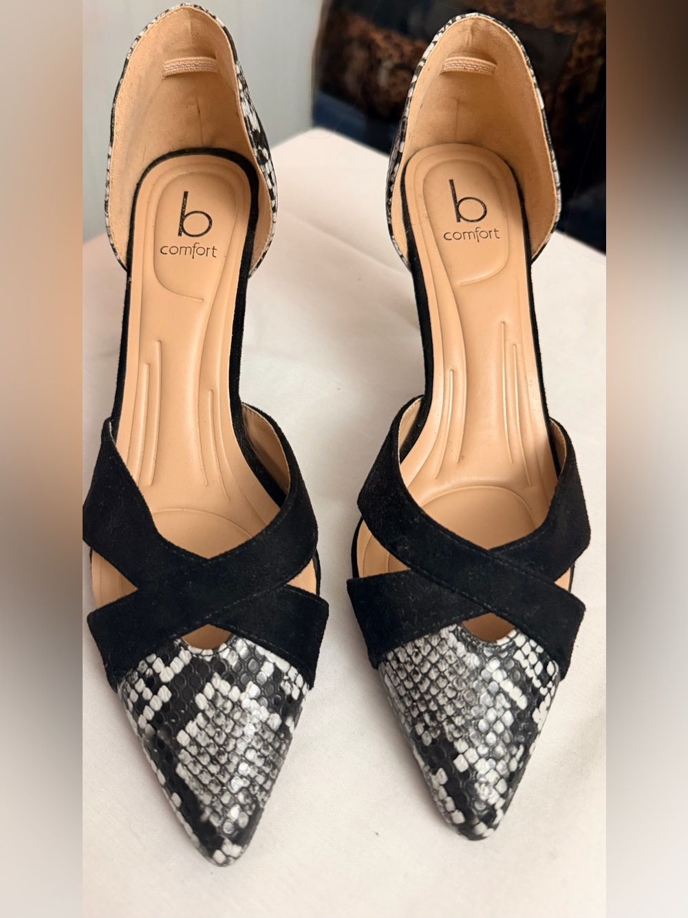 B Comfort Black, white & gray Snake-Print Pointed Toe Slingback Heels